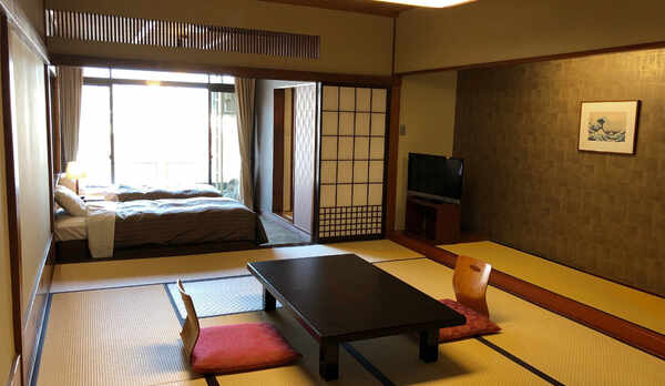 南館和洋室一例