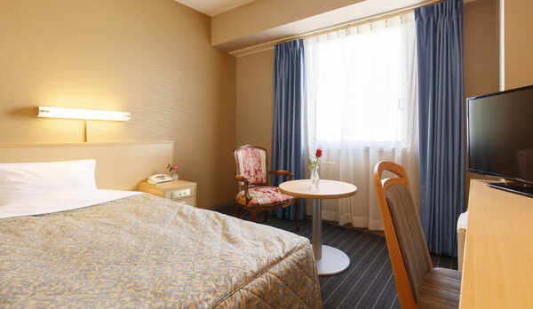 ■デラックスシングルルーム・13〜14平米（LANあり/Wi-Fi接続)