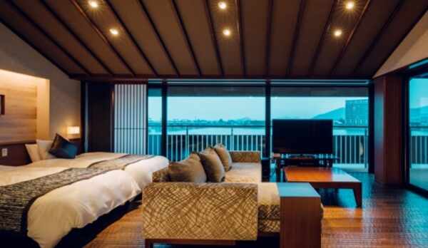 リバーラグジュアリースイート