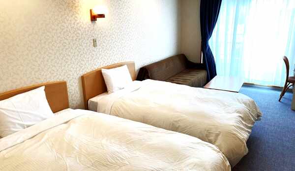 スタンダードツインルーム【28.7㎡】