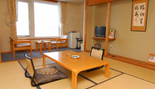 *本館　なごみ野(10畳)