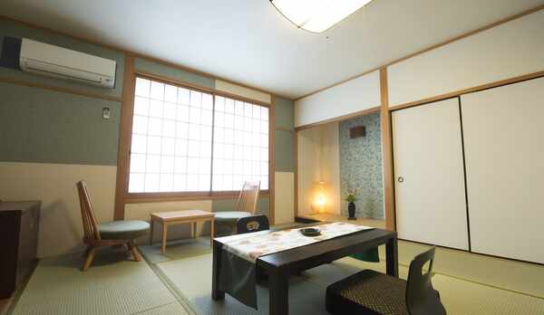 るり渓温泉本館　和室