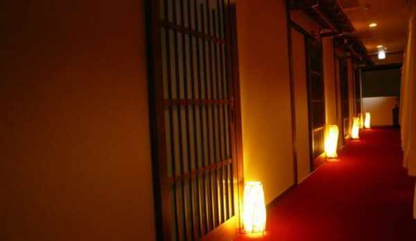 静かな里山の夜を