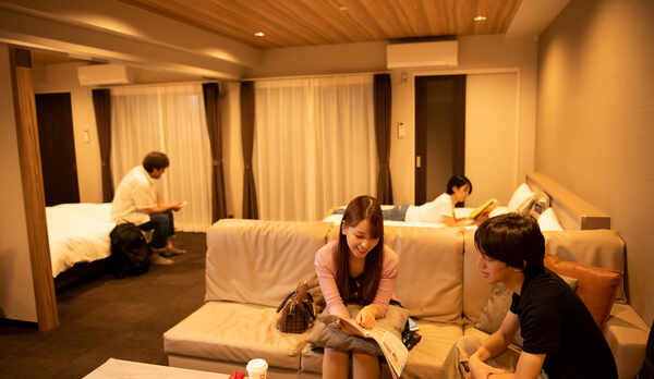 プレジデンシャルスイート（8名様）最大8名の大部屋！家族、グループ、スポーツ遠征、出張など、大人数で