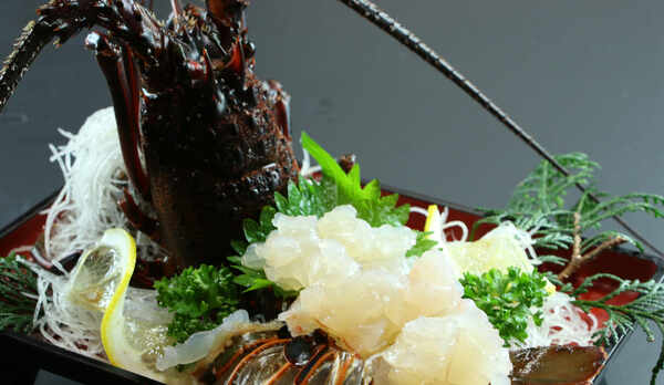 伊勢海老のお造り♪甘くてとろりとした食感がたまらない