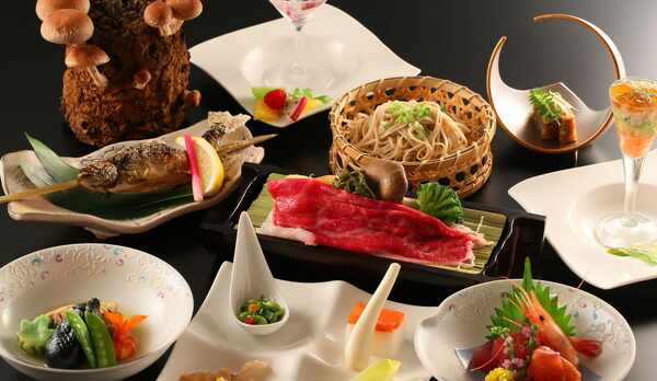 信州の食材を使ったお料理をご堪能ください。