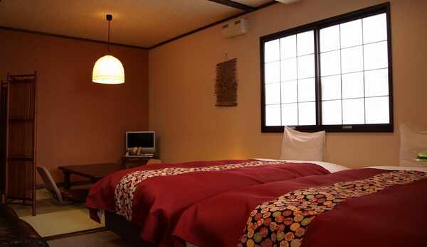 ゆったり和洋のお部屋