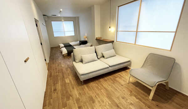 洋室セミダブルツイン(２〜４名様)