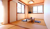 【客室】　和室6畳
