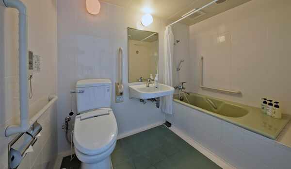 バリアフリールーム浴室