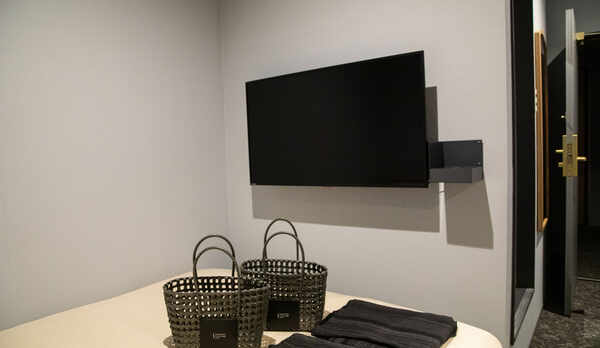 テレビ　湯かご　作務衣