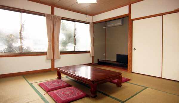 *【お部屋一例】6〜10畳の客室をご予約人数に合わせてご用意いたします