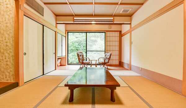 *■和室10畳（一例）■畳に足を延ばしてゆっくりお寛ぎ下さい♪