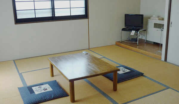 和室8畳（バス・トイレ付）【禁煙】
