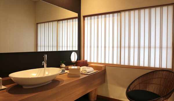 *【繭】サニタリースペース