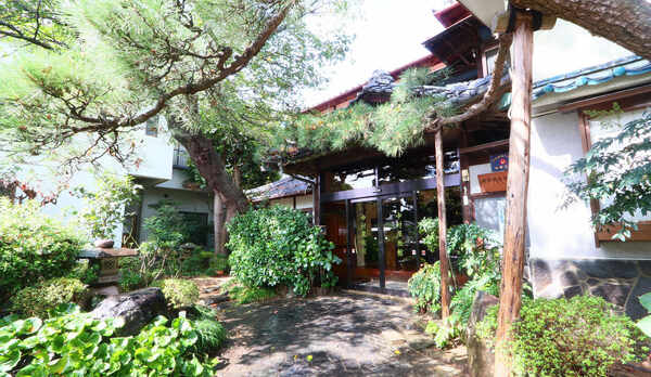 *中村屋旅館へようこそ