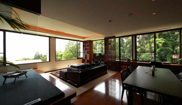 サンカラスイート