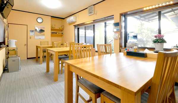 【食堂①】お食事は共用の食堂にてご提供いたします。