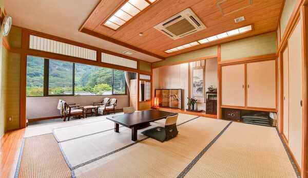 *本館・広縁12.5畳