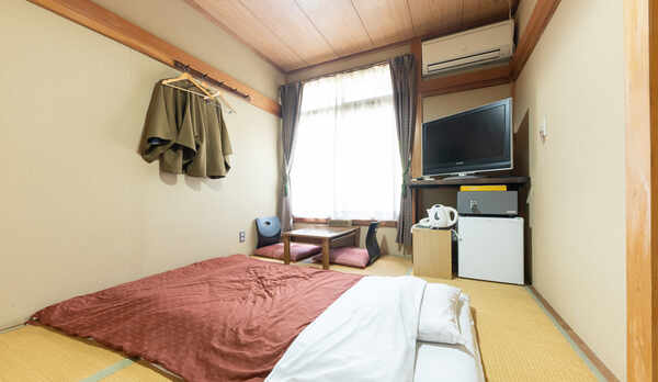 【禁煙】旧館　家族風呂付き付き和室1〜2名様（ペットOK)