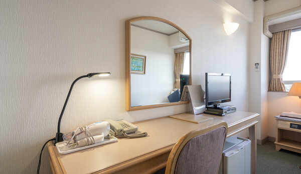 セミダブルルーム