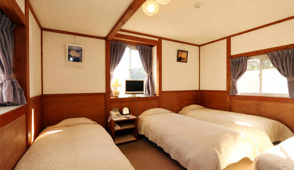 ◆優しい明かりが印象的なお部屋です。ゆったりとお寛ぎください♪