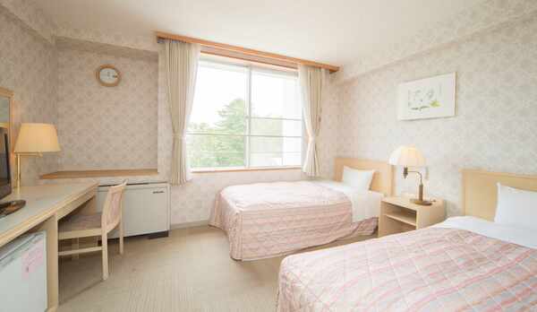 バス・トイレ・洗面所付きツイン洋室（18㎡）