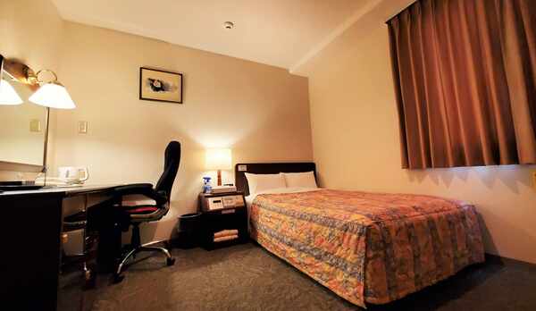 セミダブルルーム１