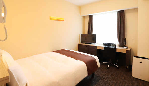 スタンダードダブルルーム（約15㎡〜17㎡）