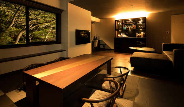 ラグジュアリールーム