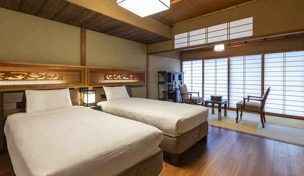 【禁煙】展望庭　8〜10畳和風部屋トイレ付き