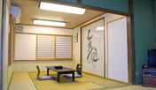 *【部屋】和室一例でございます。ゆったりお寛ぎいただける和室。人数により振り分けさせていただきます。