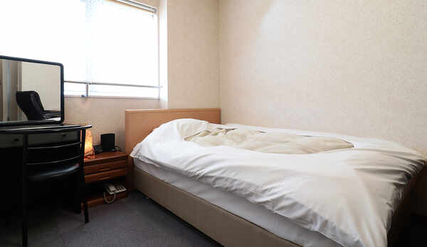 ◆本館シングル◆【ユニットバス付】洋室＜全館Wi-Fi完備＞