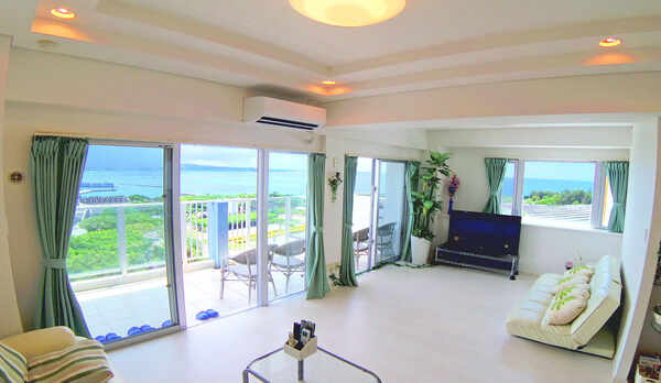 絶景！プレミアムルーム　リモートワークに適したデスク有り