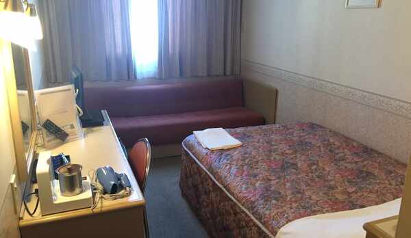 デラックスシングルルーム