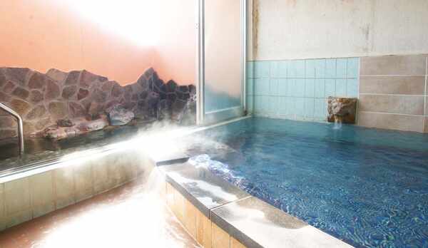 自家源泉掛け流しなので、温泉本来の素晴らしさを味わって頂けます。