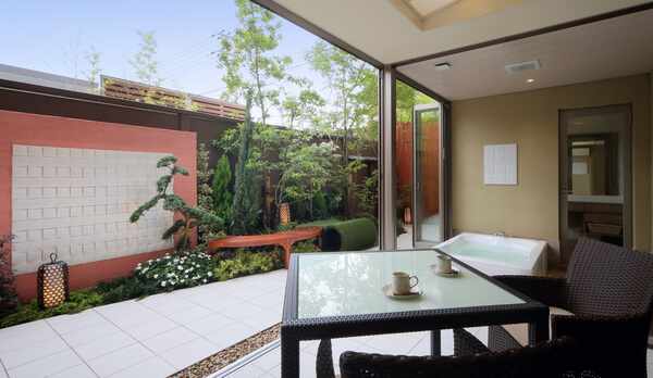 デラックスTW(白蓮)・コンサバトリー