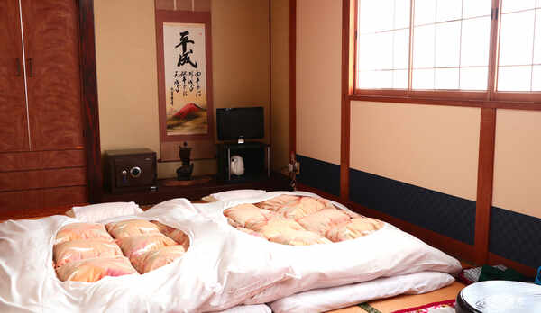 アットホームな雰囲気で田舎に帰った様な気持ちになって頂ければ、、、