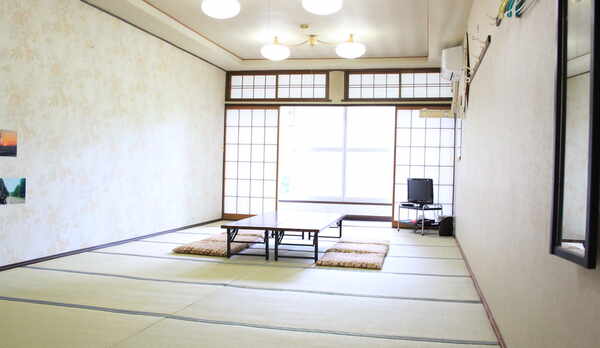 16畳和室