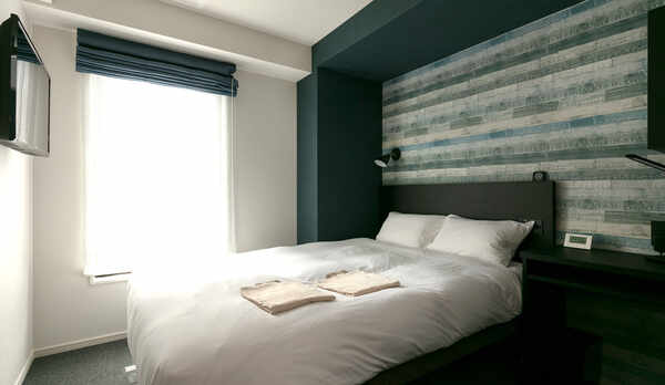 ・シングルルーム(ダブルベッド)／ベットにはエアウィーブを採用しております