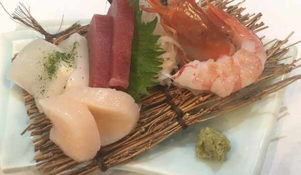 刺身盛り合わせ