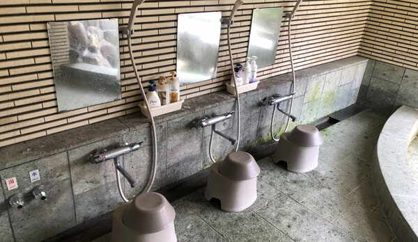 大浴場　洗い場