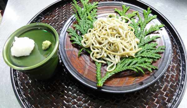 打ちたての手打ち蕎麦