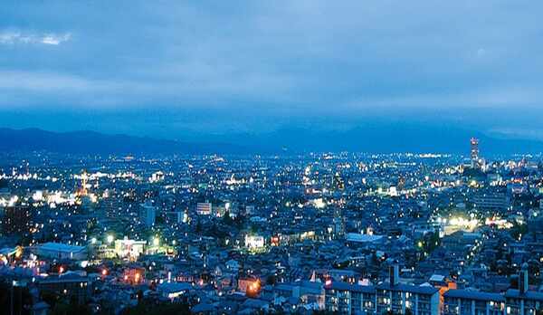 山形市街の夜景