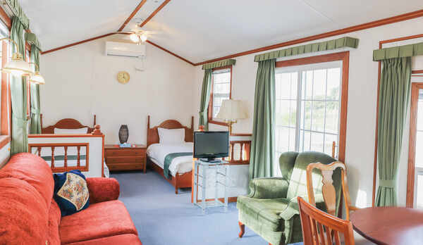 【本館コテージ】リビング