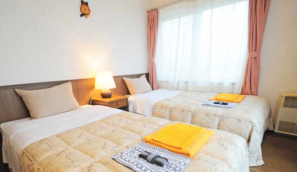 【山側ツインルーム】