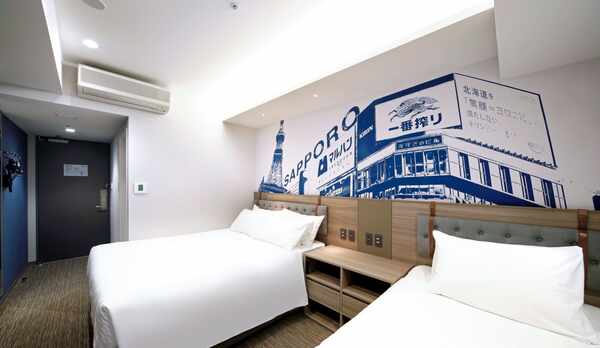 スーペリアツインルーム（１７平米、禁煙、バスタブ無し、レインシャワーあり）