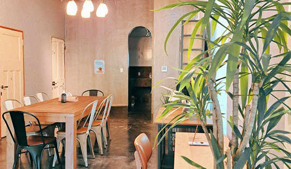 リビングダイニング