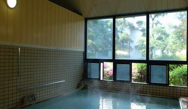 【風呂】源泉かけ流しの温泉