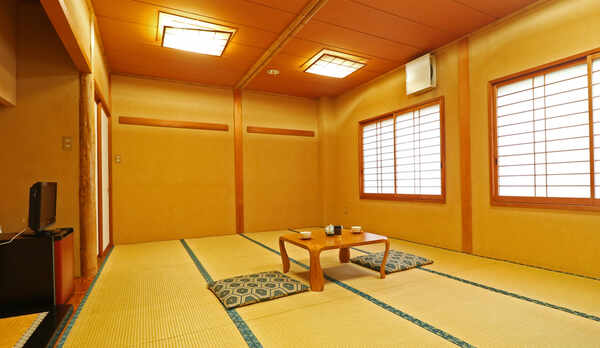 ■【客室一例・広々14畳】合宿や団体様でのご利用も歓迎致します。